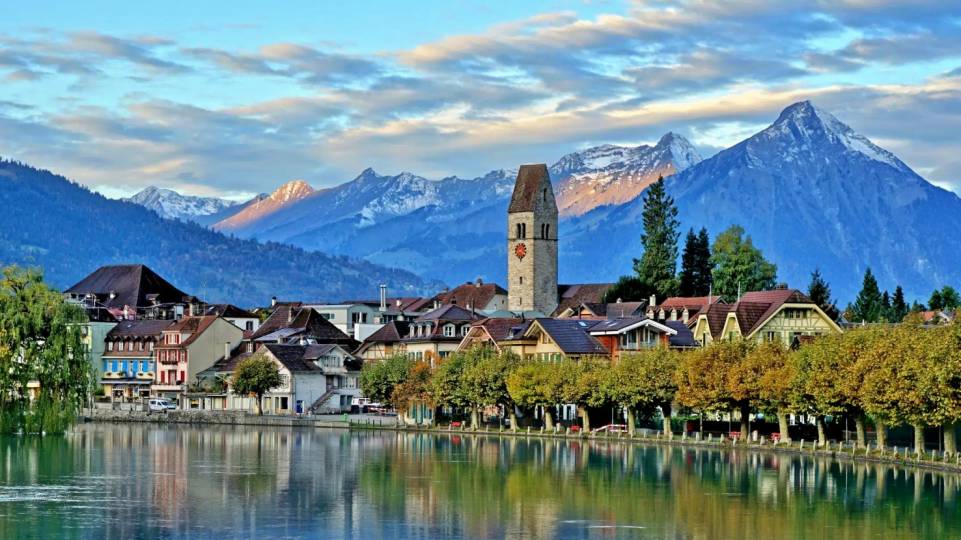 Voyage d'exception à bord des trains suisses - Version 2