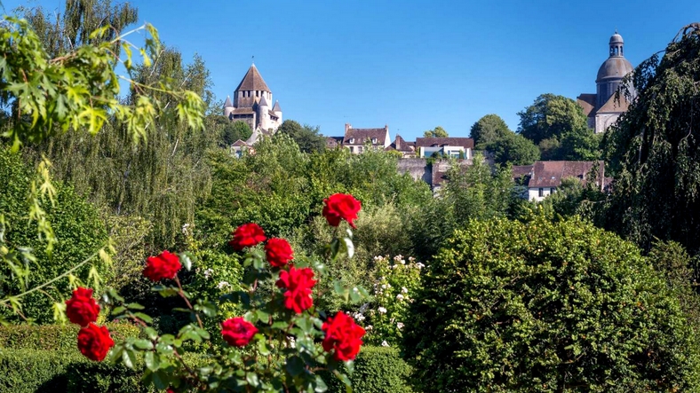 Journée Roseraie de Provins et musée Camille Claudel en autocar