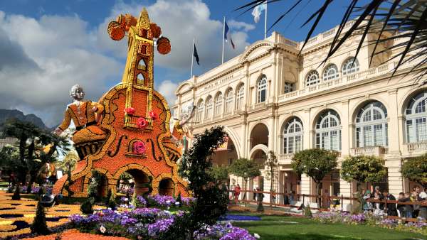 Voyage Corso et Exposition d'Agrumes de la Fête du Citron à Menton en autocar