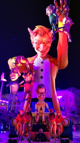 Voyage en autocar au Corso carnavalesque du Carnaval de Nice
