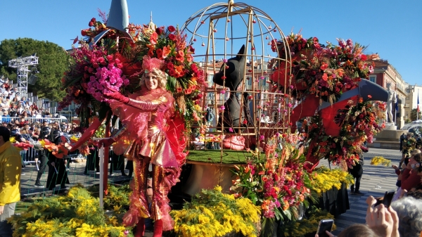 Voyage à la Bataille des Fleurs à Nice en autocar